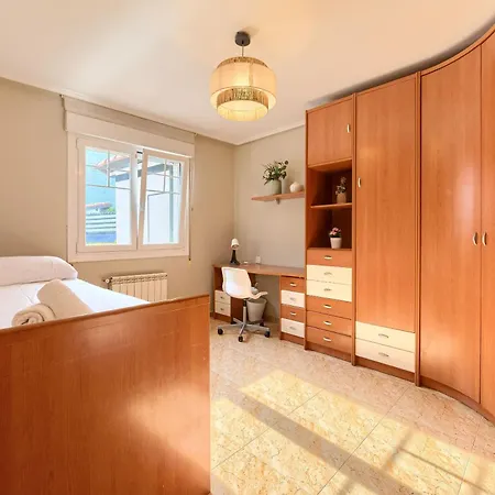 Con Piscina Privada En Playa De Sonabia Castro Urdiales