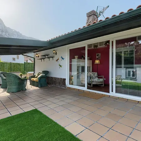 Ferienhaus Con Piscina Privada En Playa De Sonabia *