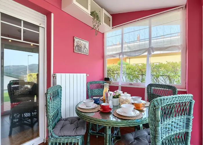 Con Piscina Privada En Playa De Sonabia * Castro Urdiales