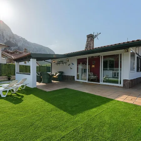 Con Piscina Privada En Playa De Sonabia